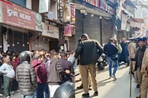 देहरादून: भरे बाजार में युवती की हत्या से मची सनसनी, धारदार हथियार से काटी गर्दन,पुलिस सख्ती दिखाती तो नहीं होती वारदात!