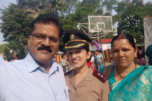 पौड़ी के शिक्षक की बेटी भारतीय सेना में बनी लेफ्टिनेंट, जानें शिक्षा-संघर्ष और सफलता की कहानी