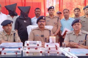 Uttarakhand: सितारगंज में अंतरराज्यीय असलहा तस्कर गिरोह पकड़ा, दो गिरफ्तार, आतंकी संगठन अल बदर से जुड़े तार