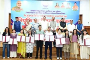 CM धामी ने 276 युवाओं को सौंपे नियुक्ति पत्र, बोले- साढ़े चार वर्षों में 33 हजार युवाओं को मिली नौकरी