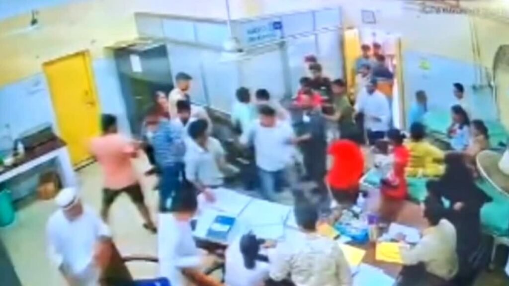 बेस अस्पताल का इमरजेंसी वार्ड बना रणक्षेत्र, घायल युवक पर हमले से मचा हड़कंप, पड़ताल तेज
