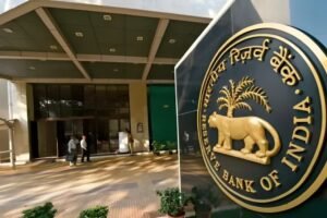 FD कराने वालों के लिए बड़ी खबर: 1 अक्टूबर से बदल जाएगा यह जरूरी नियम, सीधे आपकी जेब पर पड़ेगा असर
